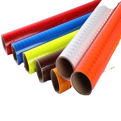 Biała czarna folia winylowa do przenoszenia za pomocą ciepła Rolka hurtowa Hi Viz Rainbow Iron Odzież Etykiety Logo